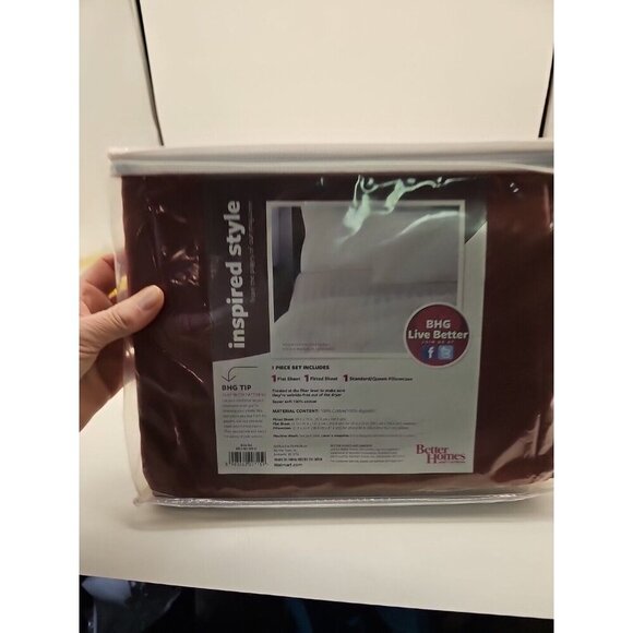 Better Homes and Garderns 300 Thread Count Twin Sheet Set Red Damask Stripe New - Picture 5 of 8